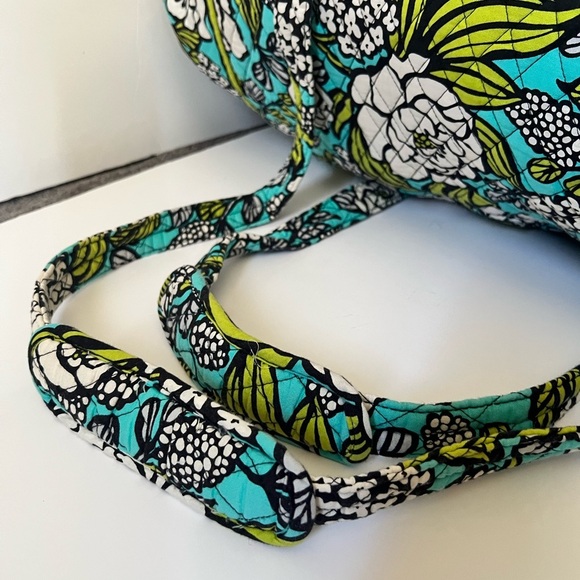 Vera Bradley Blue and Green Travel Bag with Quilted Cotton - Picture 9 of 14